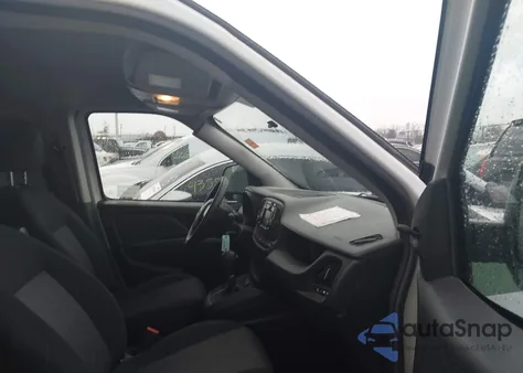 2022 Ram Promaster City Cargo Van из США, поврежденный, VIN ZFBHRFAB3N6Y53883